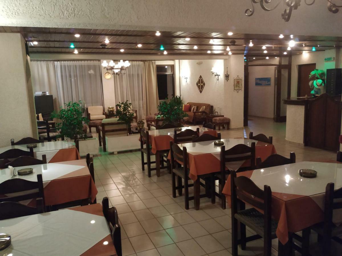 Efi Hotel Malia  Bagian luar foto